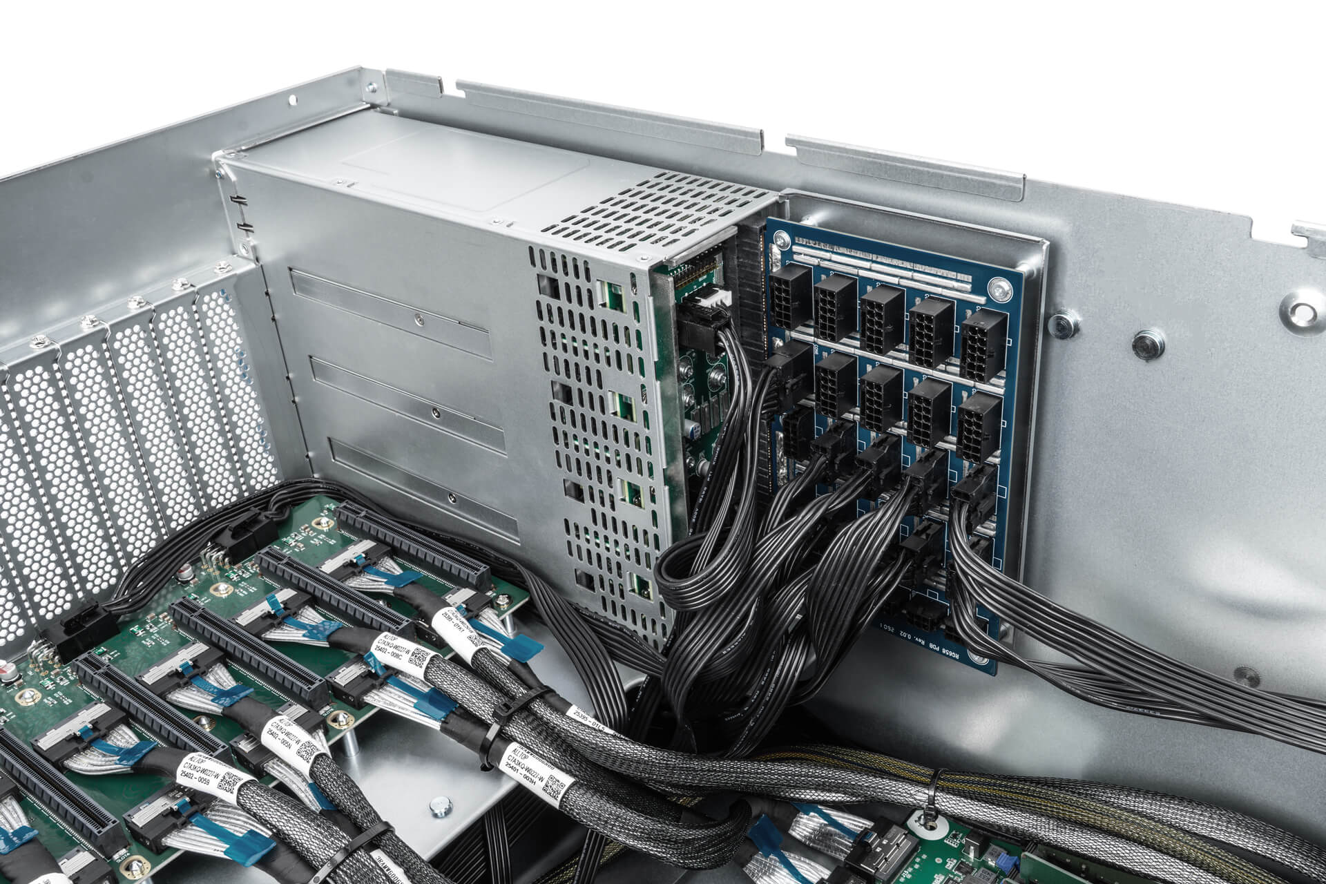 IW-RG658 PRO - server system assembly